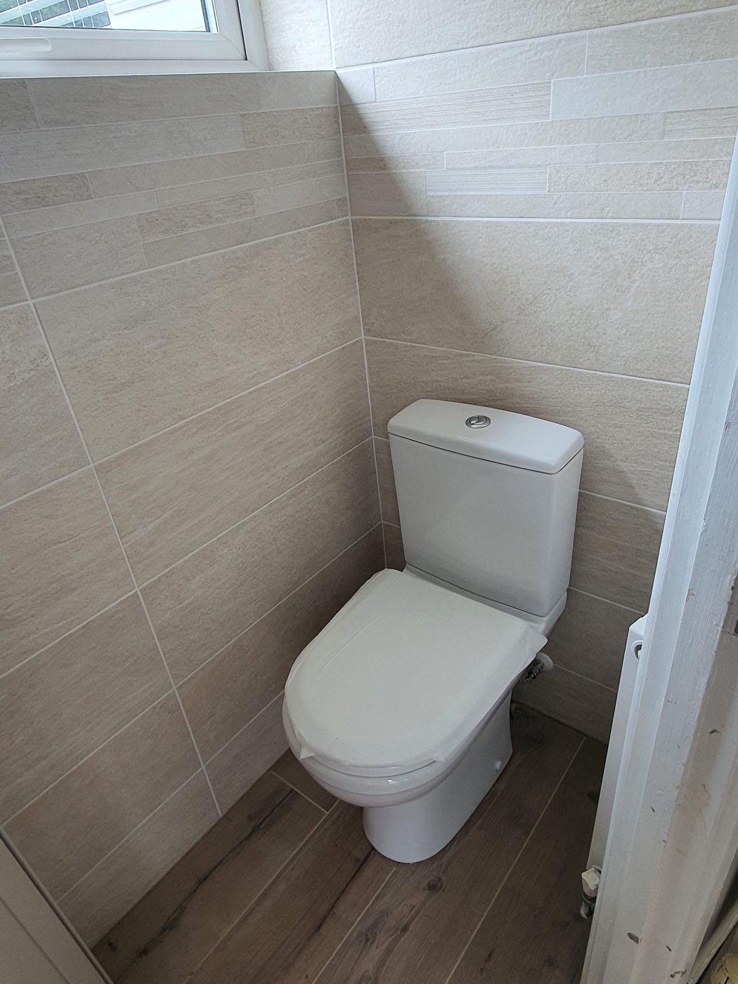 Bathrooms and shower rooms by ATR Kitchens and Bathrooms in Grays