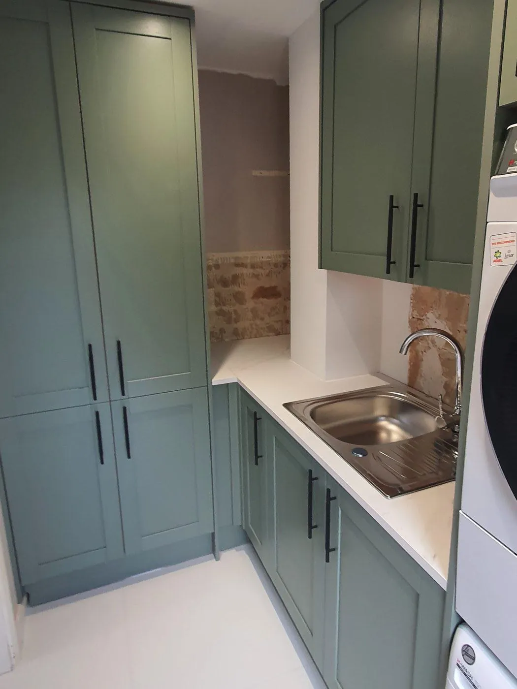 Kitchen and bathroom work by ATR Kitchens and Bathrooms near Chafford Hundred