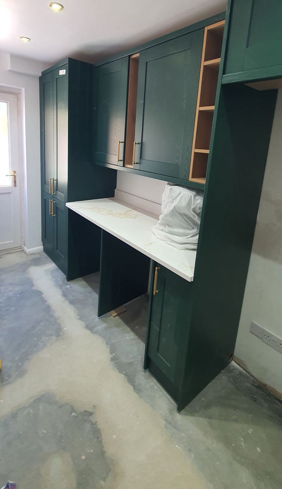 Utility and laundry rooms by ATR Kitchens and Bathrooms in Grays